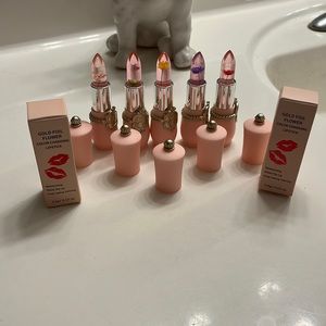 Gold foil flower moisturizing lipstick